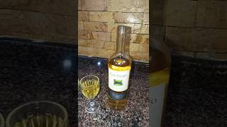 Abrir una BOTELLA de VINO sin Sacacorchos 🍷shorts vino facil diy [upl. by Donavon831]