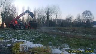 épandage de fumier avec l épandeur brimont le renault 981 et le manitou [upl. by Niveb]