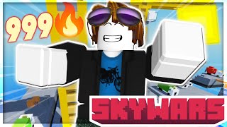 How A BedWARS PRO DOMINATES SKYWARS  Roblox SkyWARS [upl. by Annot]