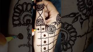 Check filling mehndi design  hennadesign shorts youtubeshorts henna mehndi [upl. by Acinorahs]