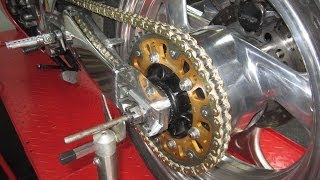 REPLACING CHAIN ON MY YAMAHA FZR [upl. by Sabec]