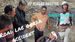 VIP Road ko awasthaAccident vayo sathi ko safety kits for Road [upl. by Nnaylime]