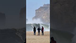 Um dia de tempestade em Nazaré 🌊 gigantesdenazaré [upl. by Names849]