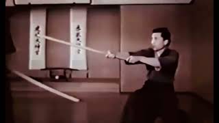 Otake Nobutoshi y Otake Risuke Kenjutsu Omote no Tachi [upl. by Ordnasil97]