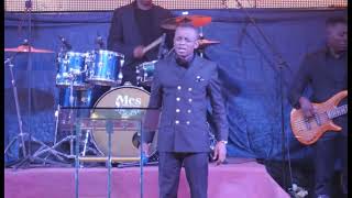 Mwari muri zuva redu Hymn  Ellard Cherayi [upl. by Ave]