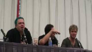 Onicon Ouran Host Club Panel Vic Mignogna Mike Mcfarland Greg Ayres [upl. by Breh]