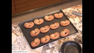 Tous en cuisine avec Cyril Lignac  la recette des palmiers [upl. by Analah172]