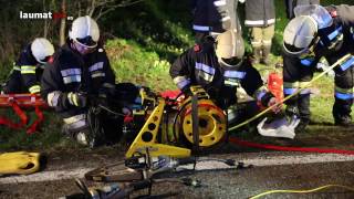 Verkehrsunfall in Pettenbach fordert zwei Schwerverletzte [upl. by Newo]