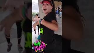 La propia nubecita 🤝🎶🎉😁 zumba youtube sayayin champeta zumbacardio [upl. by Mauceri37]