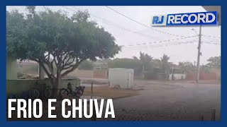 Frente fria chega à região com queda de temperatura e chuva [upl. by Krantz]