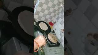 Lal dhan ke aate ki roti  tasty  roti  short video [upl. by Ahsitnauq]