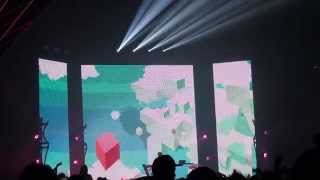 2 Porter Robinson  Flicker  Worlds LA [upl. by Chad]