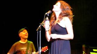 Amy Grant quotWise Upquot  Concert Version Great Auditorium Ocean Grove NJ [upl. by Charlet]