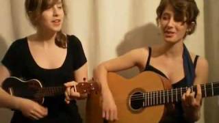 Agathe amp Fine  Tom Waits cover Green Grass [upl. by Nerret]