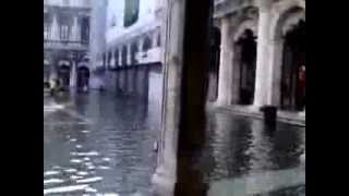 Acqua alta Venezia  Venice  Venise [upl. by Stark]