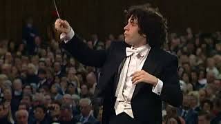 Gustavo Dudamel Dvorak Symphony no 9 4th movement Allegro con fuoco [upl. by Monto401]