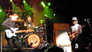 The Winery Dogs  quotTime Machinequot clip  Rib Room  Ft Smith AR  52014 [upl. by Sukramaj]