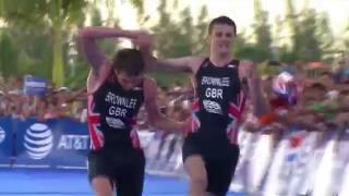 Dramático final de los hermanos Brownlee en el triatlón de Cozumel  Zona Viral [upl. by Moulton577]