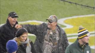 Larry the Cable Guy at Lambeau Field [upl. by Alyat]