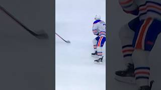 Oilers D 2 Evan Bouchard 🥅5🏒WristShot Goal [upl. by Lengel112]