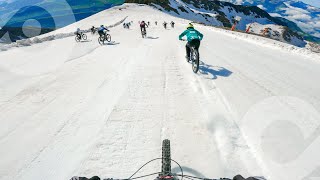 MEGAVALANCHE 2021 ☄️ 100kmh on the Alpe dHuez glacier  Full run w Damien Desbrosses [upl. by Atirb]