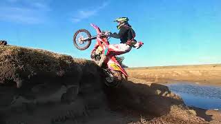 Una tarde de enduro y barro  Enduro Saladillo [upl. by Yc]