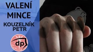 Valení mince mezi prsty NÁVOD Efektní manipulace s padesáti korunou [upl. by Annaeel]