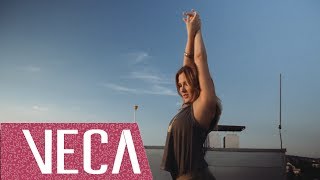 Janicsák Veca  Könnyek az esőben Official Video [upl. by Per512]