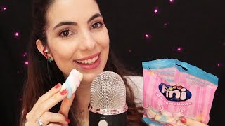 ASMR COMENDO MARSHMALLOW  Sons da embalagem e mastigação [upl. by Hausner332]