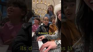 On chante avec 3 enfants GAZO et SOOKLING piano streetpiano mashup medley soolking pourtoi [upl. by Larrisa987]