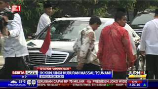 JK Tabur Bunga di Kuburan Massal Korban Tsunami [upl. by Lleroj930]