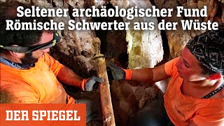 Seltener archäologischer Fund Römische Schwerter aus der Wüste  DER SPIEGEL [upl. by Annhej]