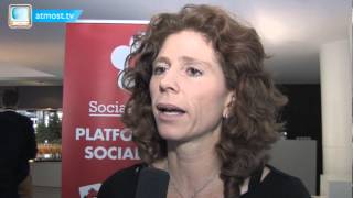 Margot Schreuders interviewt Barbara Barend over sport en social media [upl. by Enillebyam]