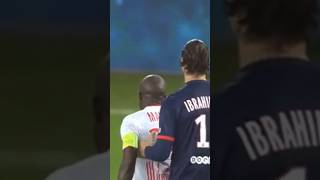 59 cest le seul footballeur qui navait pas peur de Zlatan football foot fut psg [upl. by Adyan99]