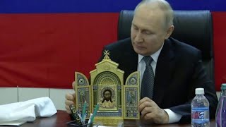 Vladimir Putin Showing The World The 🌎 Russia 🇷🇺 Icons amp Why Is It Important [upl. by Lexine753]