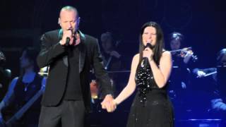 LAURA PAUSINI quotVivimiquot feat Biagio Antonacci live  Milano [upl. by Beitnes]