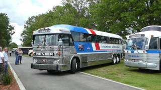 A 1972 MCI MC7 Coach moving into position at Yarra Glen Racecourse [upl. by Alegnat]