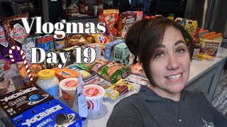 VLOGMAS DAY 19  DECEMBER GROCERY HAUL COLLAB  KROGER HAUL [upl. by Arimak704]