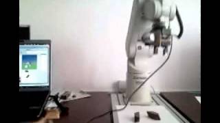 VR  MatLab GUI controlling Melfa RV2AJ robot [upl. by Brookhouse286]