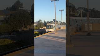 Bad Track Causes Clanging On SB Track Richmond Station [upl. by Zebulon]