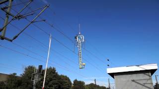 Aufstellen der neuen Signale für das Elektronische Stellwerk Duisburg Hbf [upl. by Chrissie]