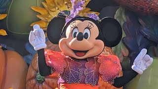 Parade halloween Disneyland Paris [upl. by Ellennahs]