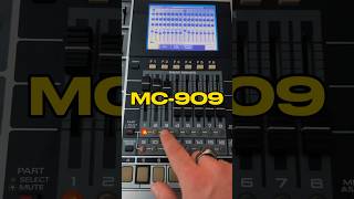 Reviving the Magic of the 💥ROLAND MC909 Techno Pattern 💥 Retro Gear techno roland [upl. by Barboza189]