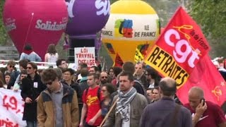 Loi Travail départ de la manifestation à Paris [upl. by Hovey696]