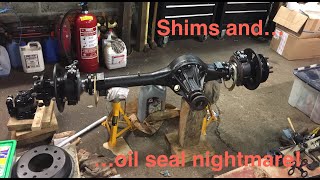 LR Series 1 80quot 1949 and 1950 Axle rebuild  part 1 [upl. by Auria372]