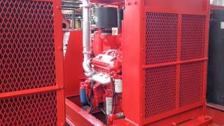 HALLIBURTON HT400 PUMP WITH 412quot PLUNGERS [upl. by Eleni]