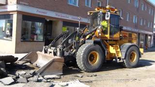 Ljungby L13 with machine control system and Attachment bracket with angular movement [upl. by Meibers]