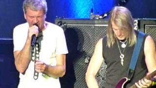 Deep purple quotThe Battle Rages Onquot live Bologna 16122009 [upl. by Laureen]