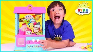 Arcade claw machine game for Surprise Toys with Ryan ToysReview [upl. by Ak]