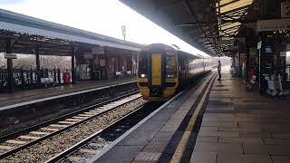 here is a gwr green class 158748 for Swindon from Westbury [upl. by Revert]